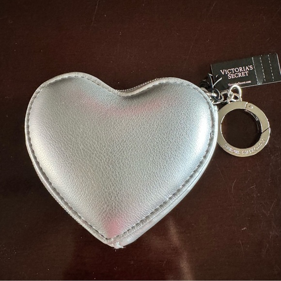 Victoria’s Secret heart pouch keychain - Picture 2 of 3